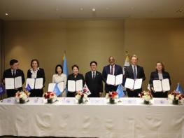 김민석 국무총리, ‘글로벌 AI Hub’ 협력의향서 서명식 개최 기사 이미지